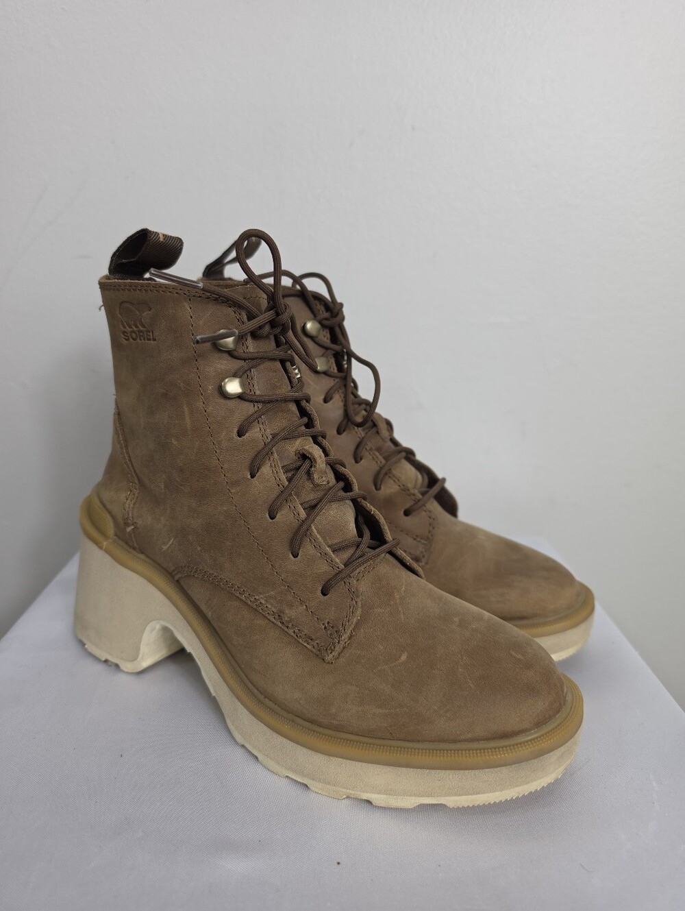 SOREL Women's Brown Lace-Up Chunky Heel Boot